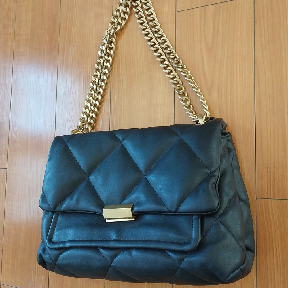 MNG NEVER WORN Quilted Purse Bag Handbag Tote Satchel w/Heavy Gold Metal Chains